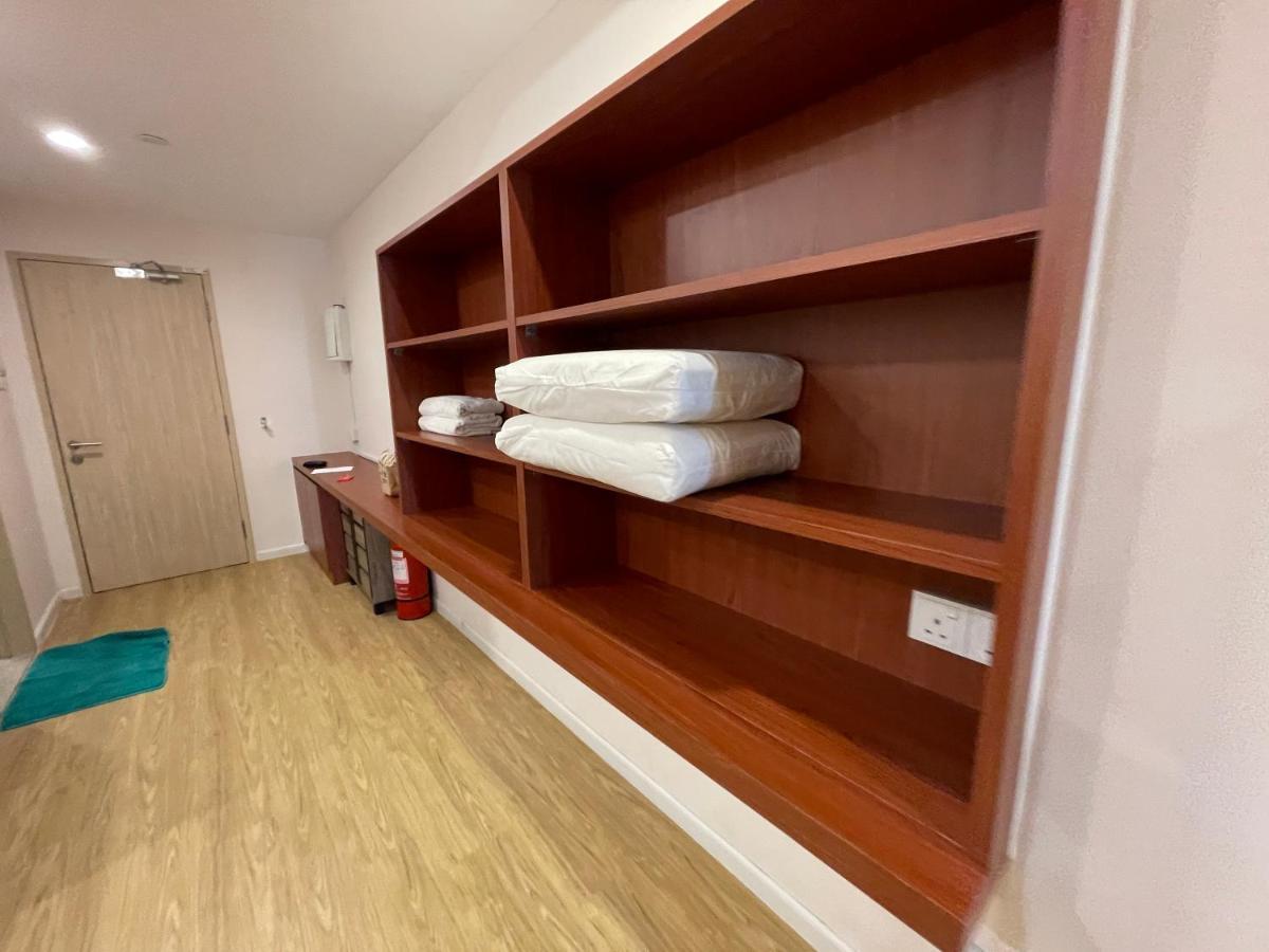 Aru Suites Homestay Wifi,Carpark,24H Check In,Water Filter By R2 Residence Kota Kinabalu Exteriör bild