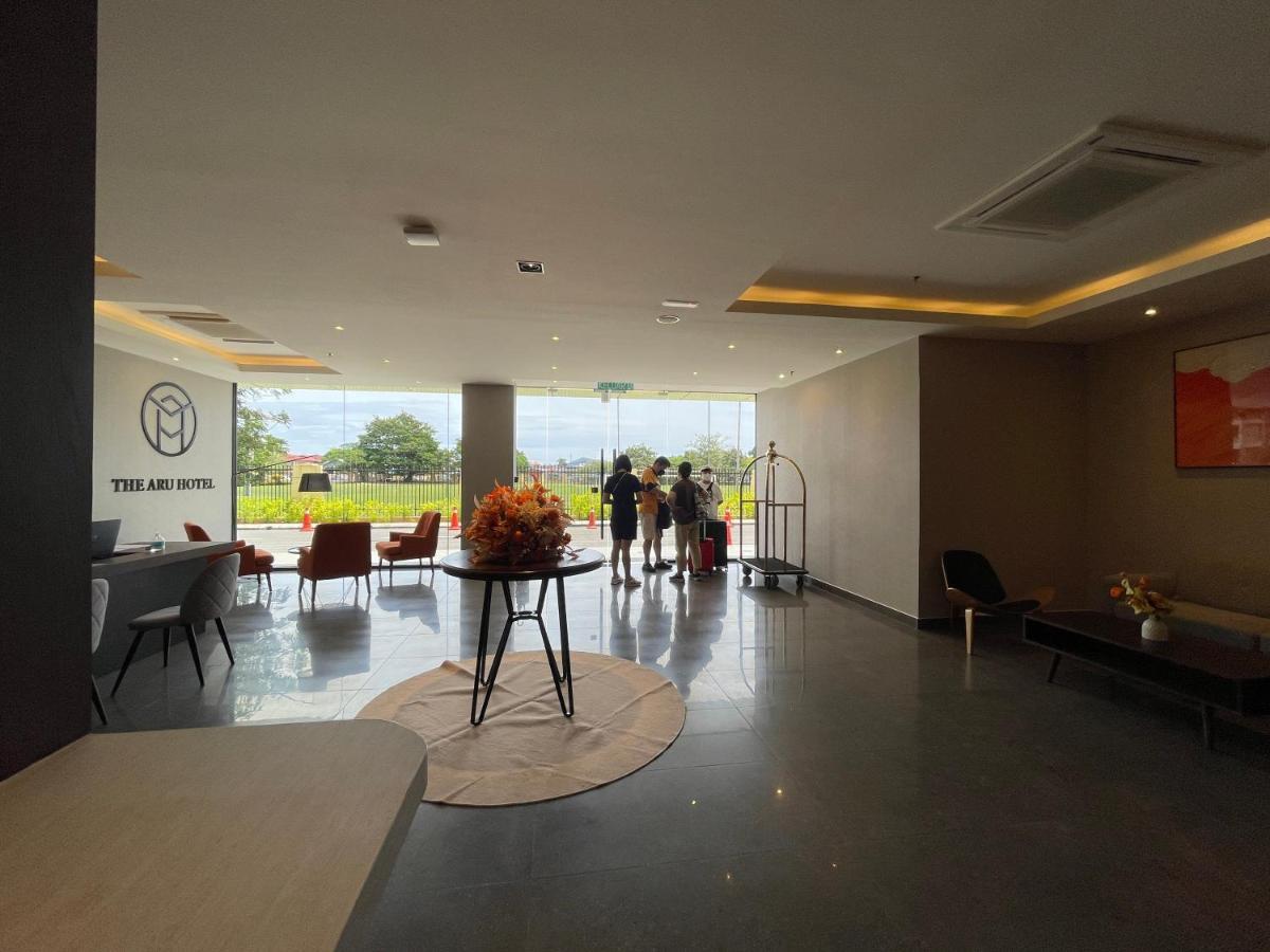 Aru Suites Homestay Wifi,Carpark,24H Check In,Water Filter By R2 Residence Kota Kinabalu Exteriör bild