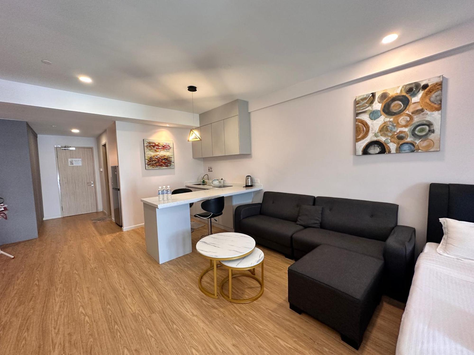 Aru Suites Homestay Wifi,Carpark,24H Check In,Water Filter By R2 Residence Kota Kinabalu Exteriör bild